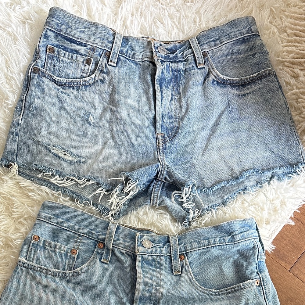 Levi’s shorts
